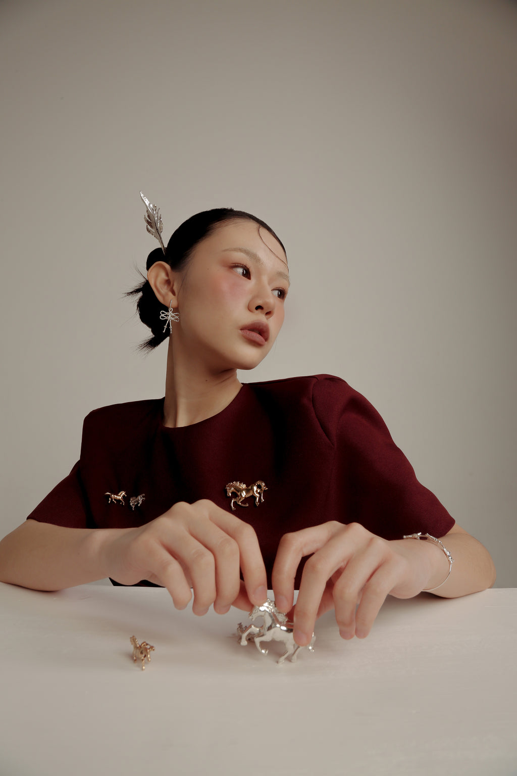 Mao Hairpiece