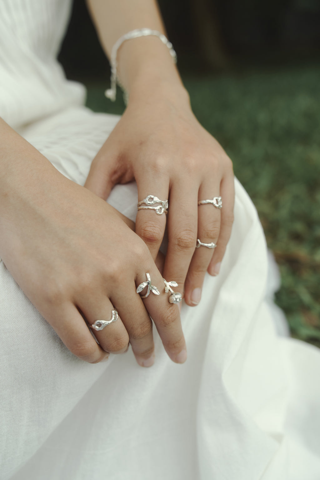 Rosethorn Ring