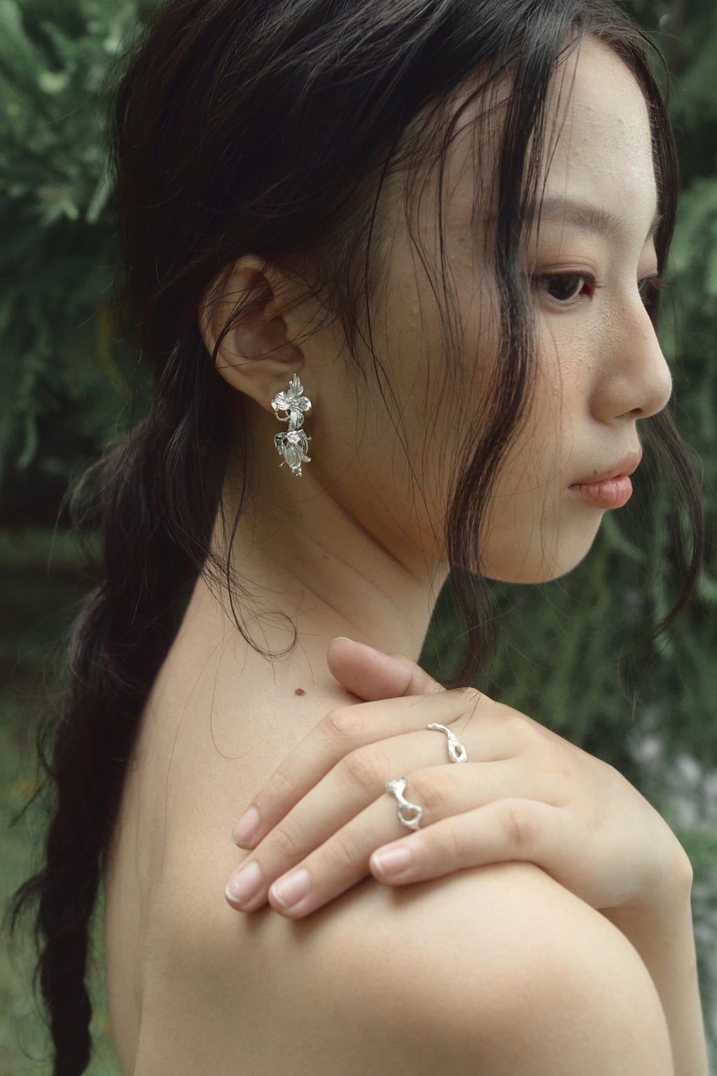 Vallis Earrings