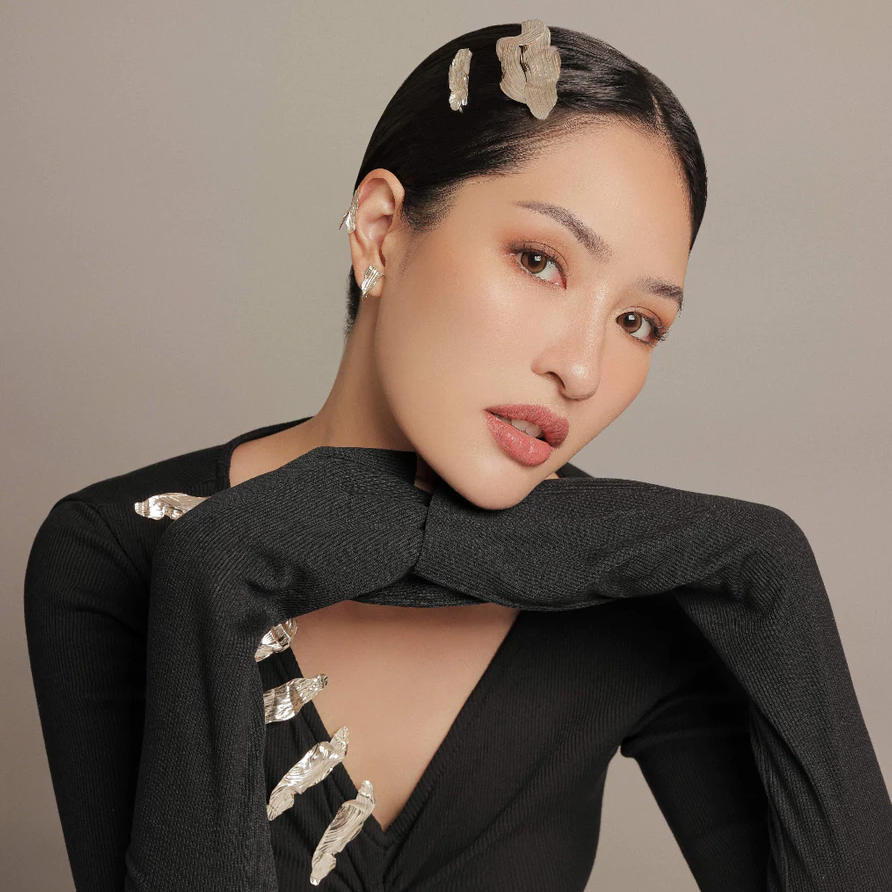 Noa 1.0 Brooch
