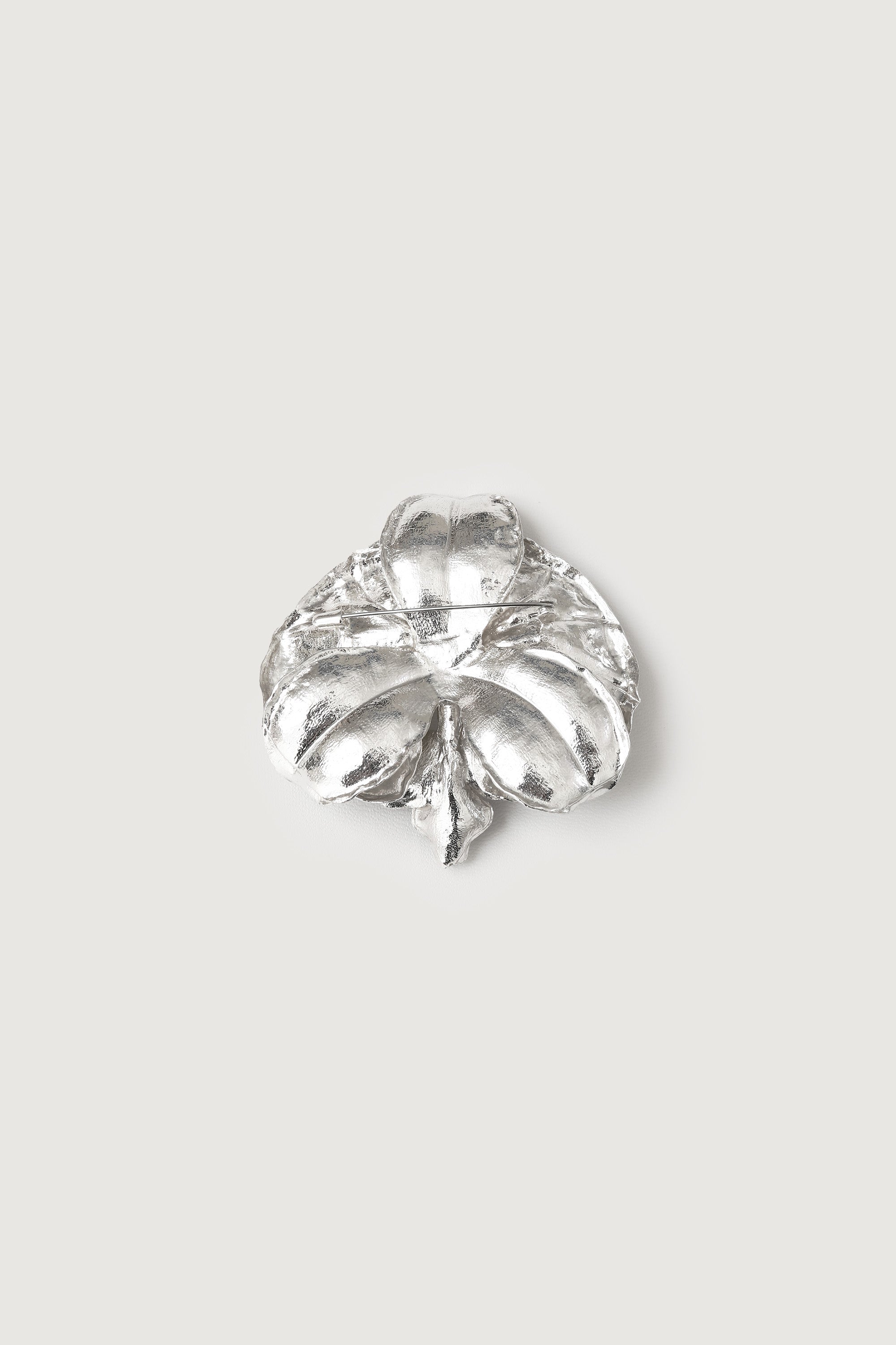 Kakkoi Orchid Brooch